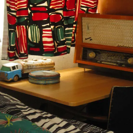 Belrepayre Airstream Glamping Alojamento de Acomodação e Pequeno-almoço Manses