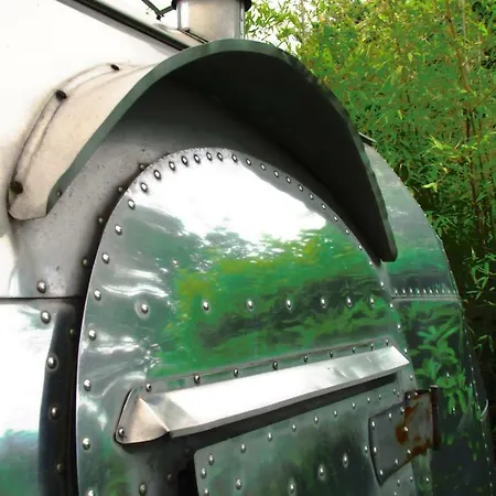 Alojamento de Acomodação e Pequeno-almoço Belrepayre Airstream Glamping