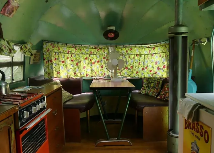 Belrepayre Airstream Glamping