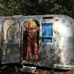 B&B Belrepayre Airstream Camp