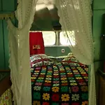 Belrepayre Airstream Camp * Manses