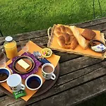 Belrepayre Airstream Camp B&B Manses