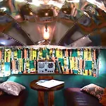 B&B Belrepayre Airstream Camp Manses