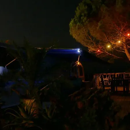 Couette-café Belrepayre Airstream Glamping