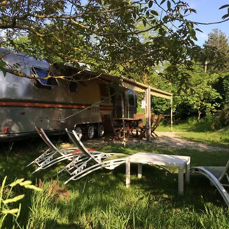 Bed & Breakfast Belrepayre Airstream Glamping *