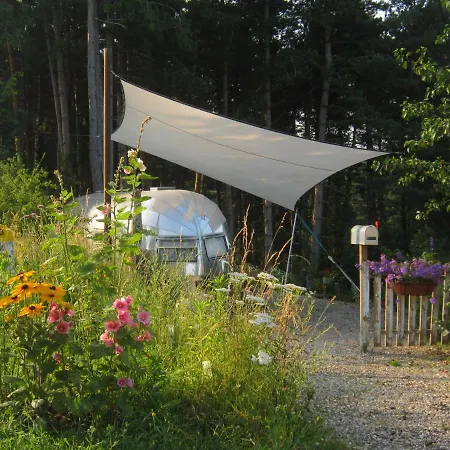 Bed & Breakfast Belrepayre Airstream Glamping *