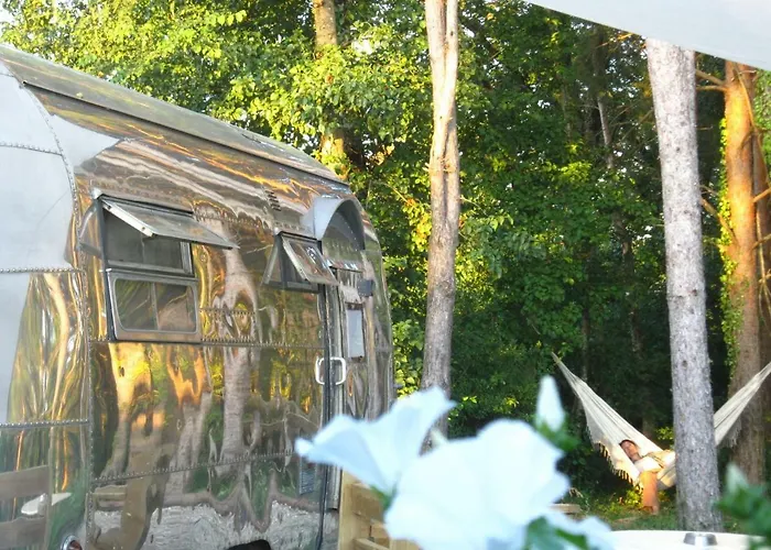 Belrepayre Airstream Glamping