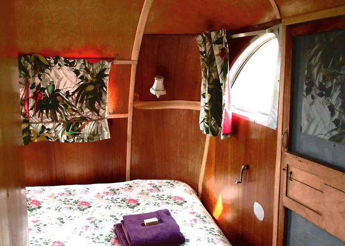 Nocleg ze śniadaniem Belrepayre Airstream Glamping Manses